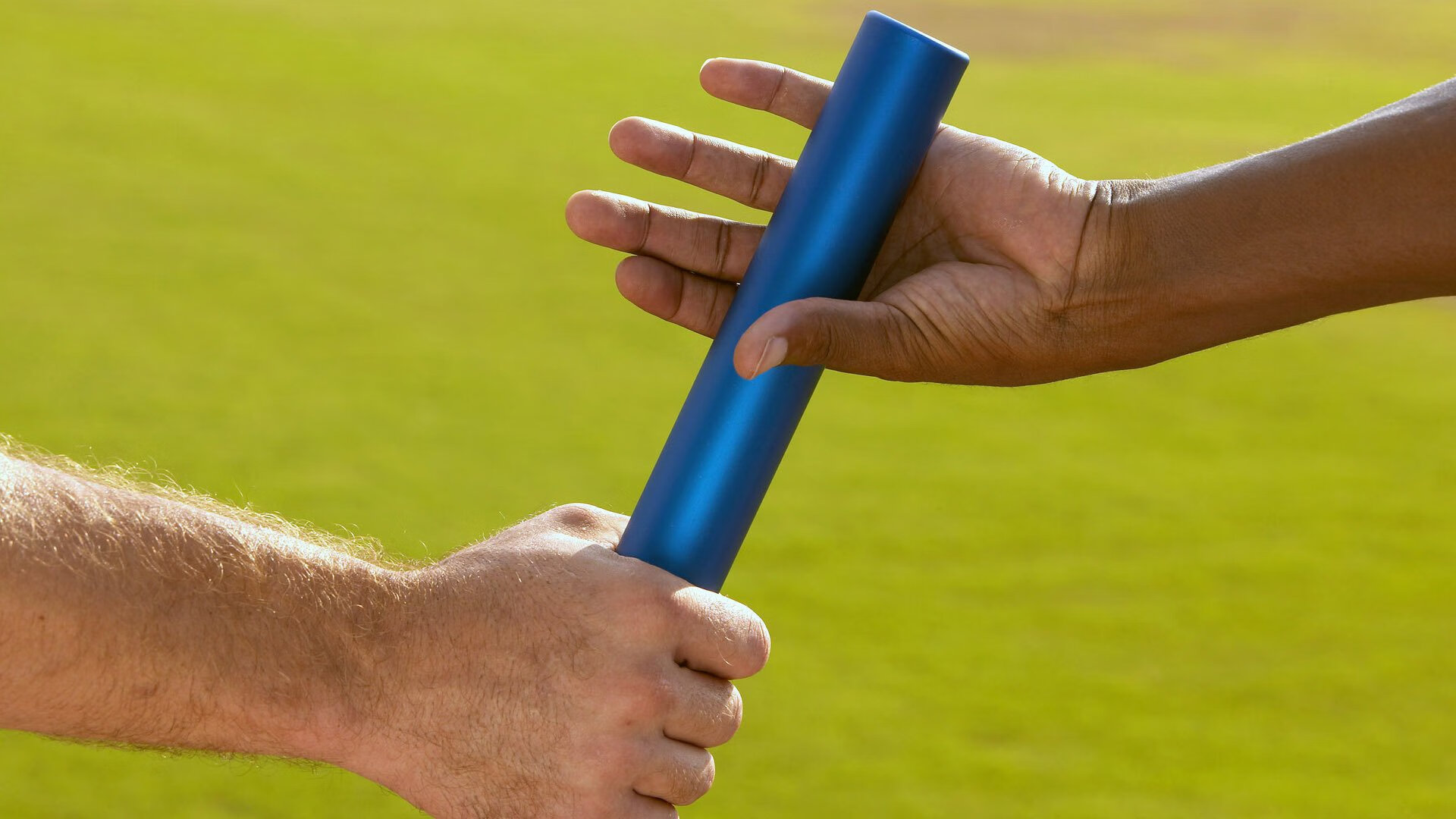 体育明星拍摄公益宣传片引发广泛讨论，体育明星为主题的海报