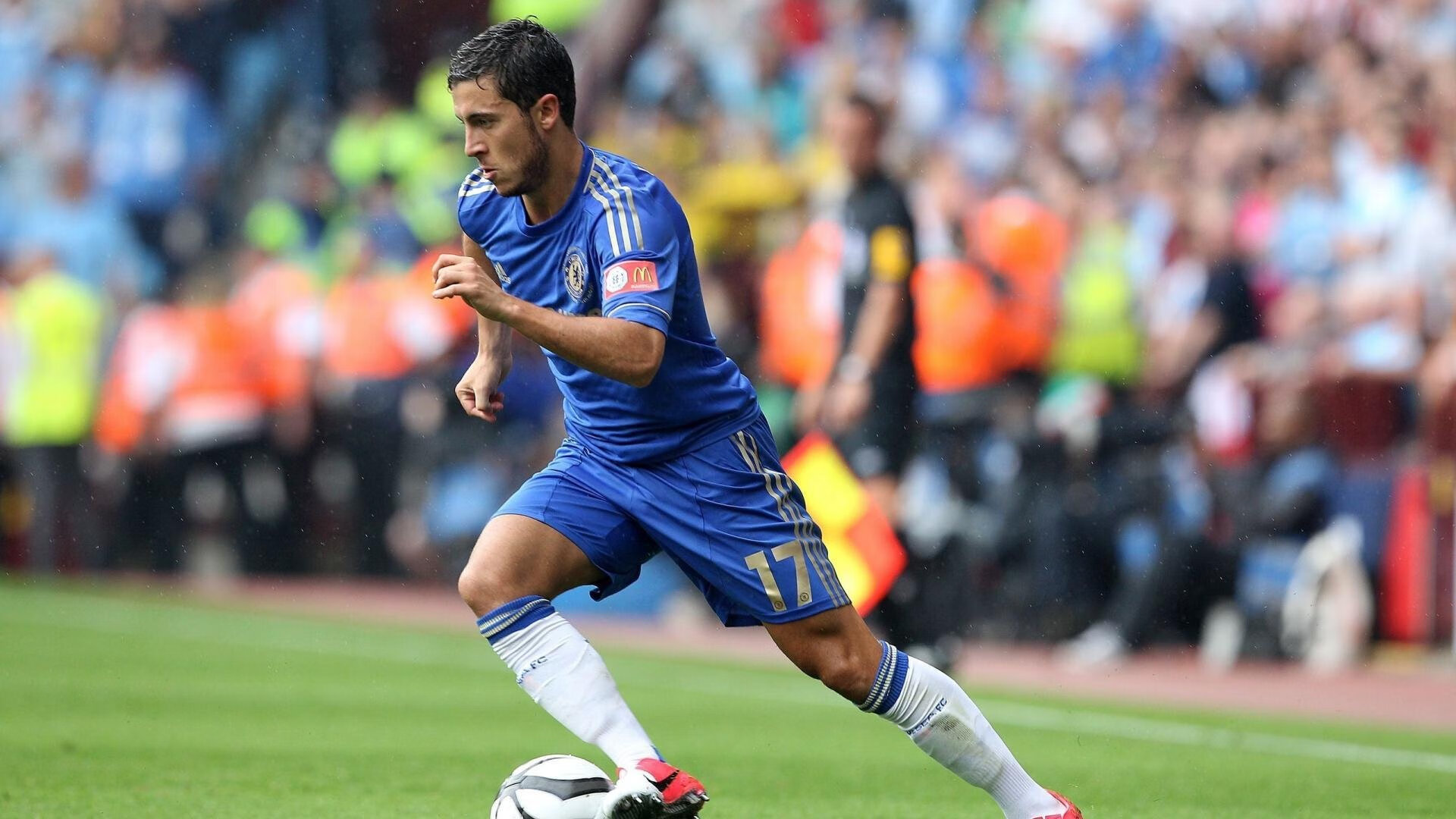 法甲巅峰之战：激烈攻防层层递进，法甲对抗强度